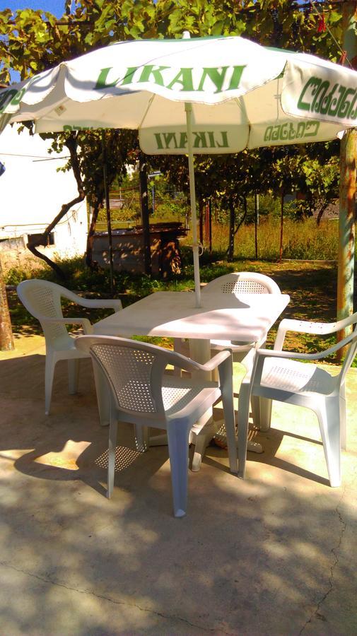 Guest House Anastasia Borjomi Exterior foto
